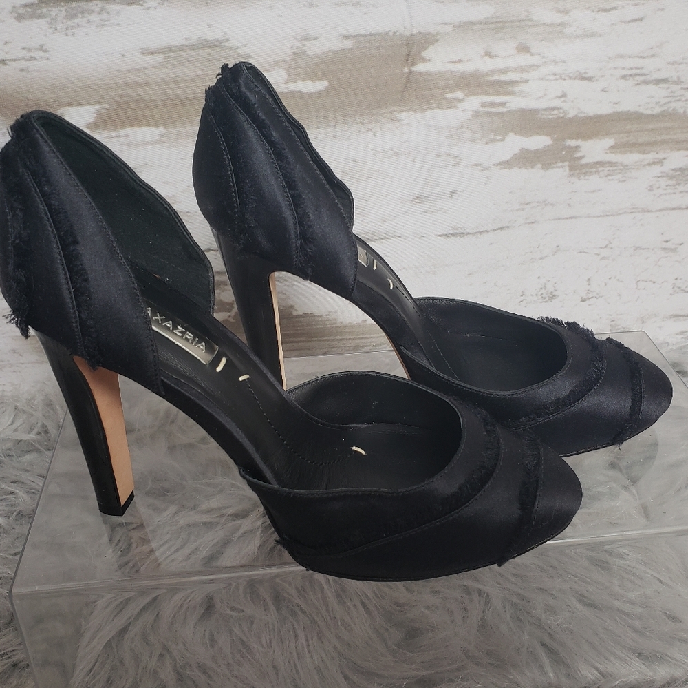 BCBG Maxazria Womens Amaris Black Satin Shoes